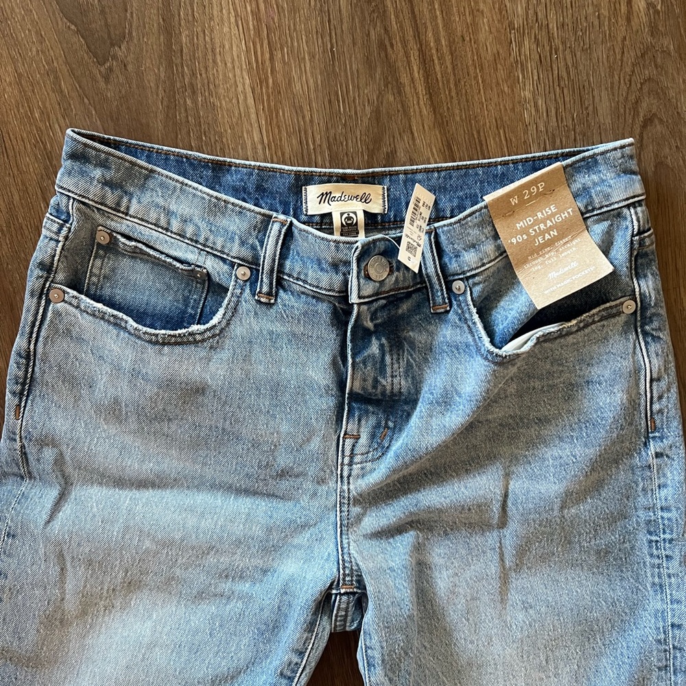 NWT Madewell Mid-Rise 90s Straight Jean